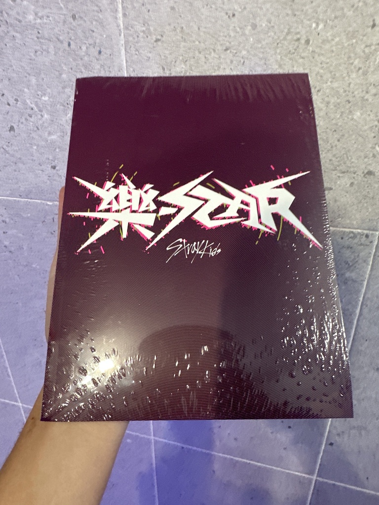Stray Kids Rockstar limitado