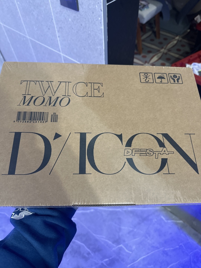 Twice Dicon Dfesta Momo Grande