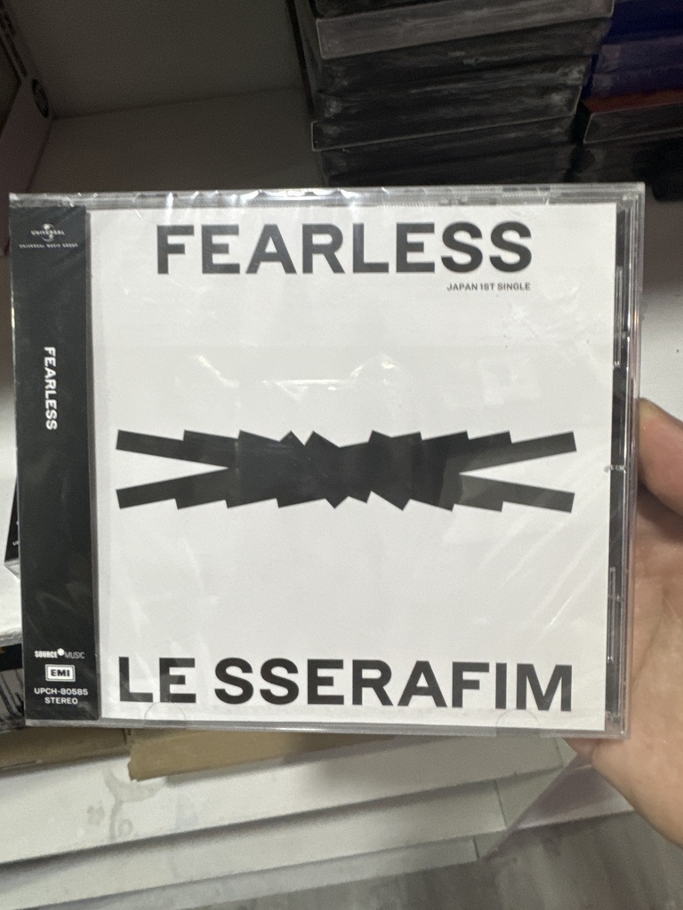 Le Sserafim Fearless Digipack Japonés sencillo