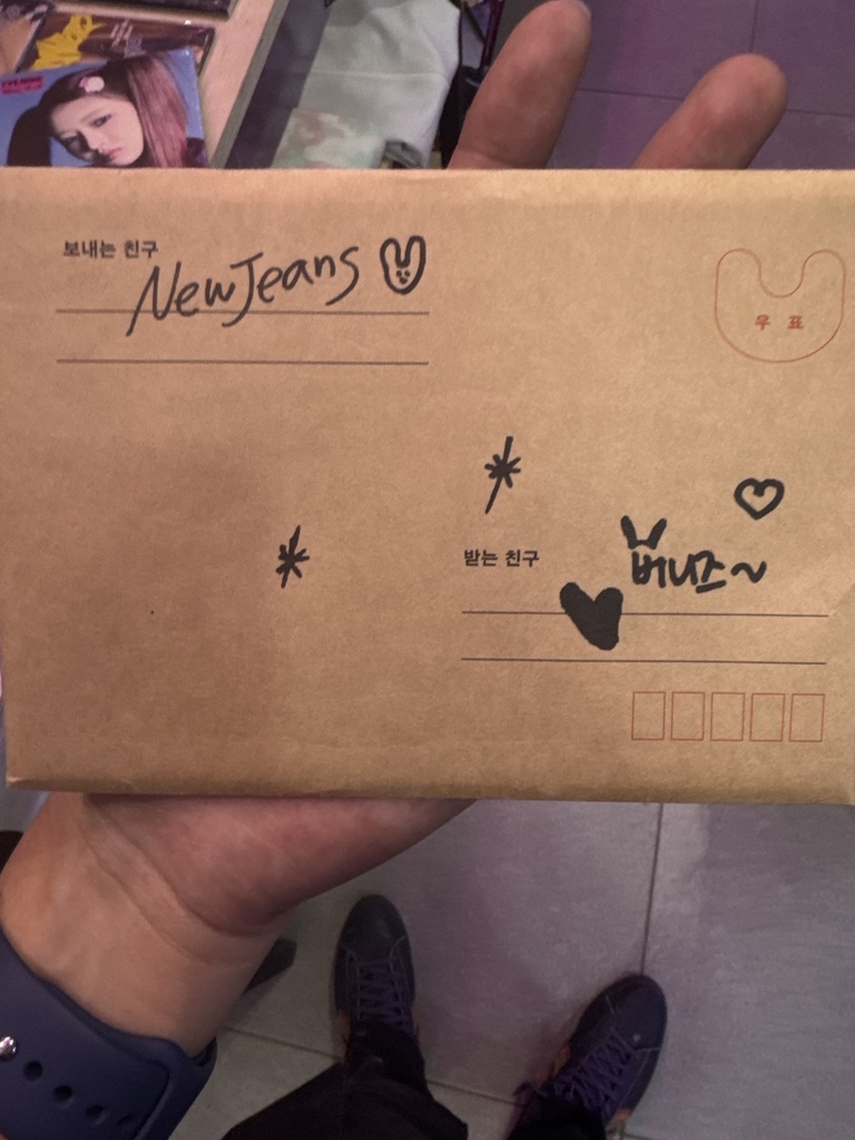 New Jeans Bunnies camp Photo SET