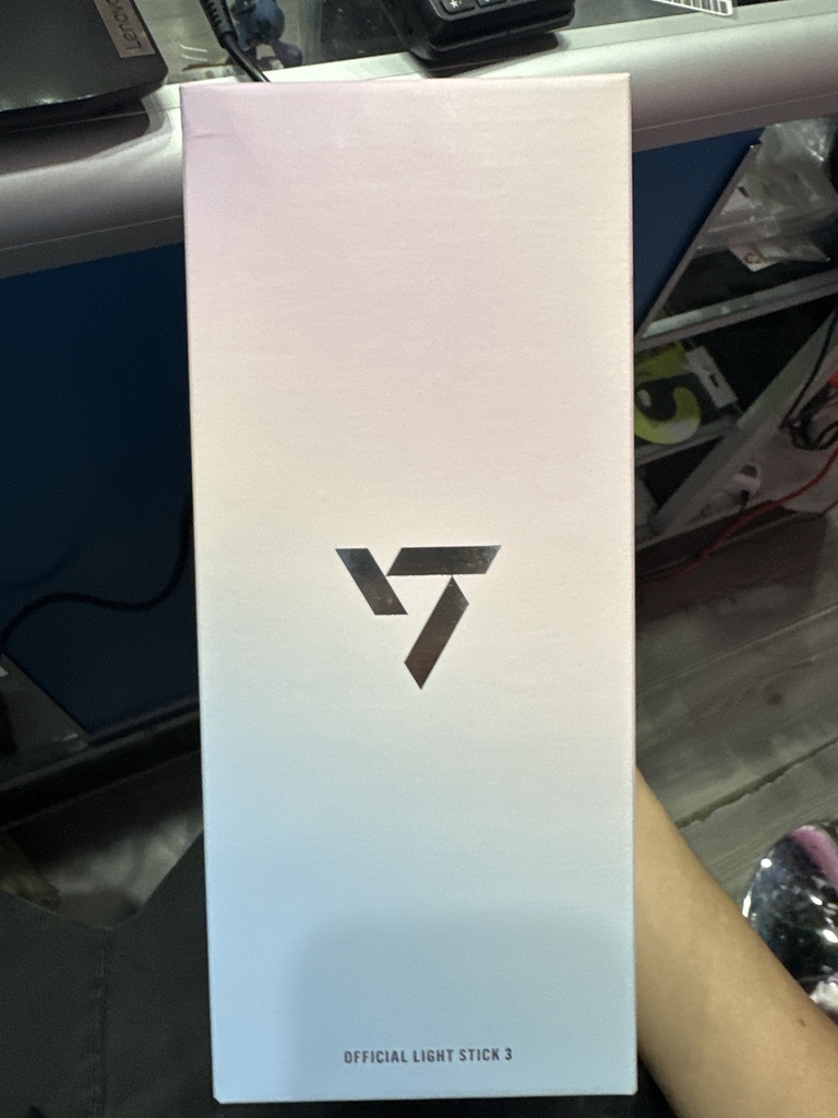 Seventeen Lightstick