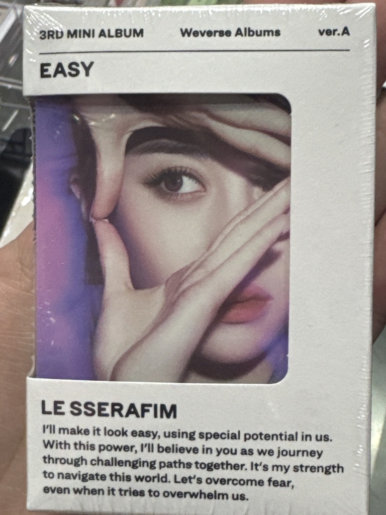 Le sserafim Easy Weverse