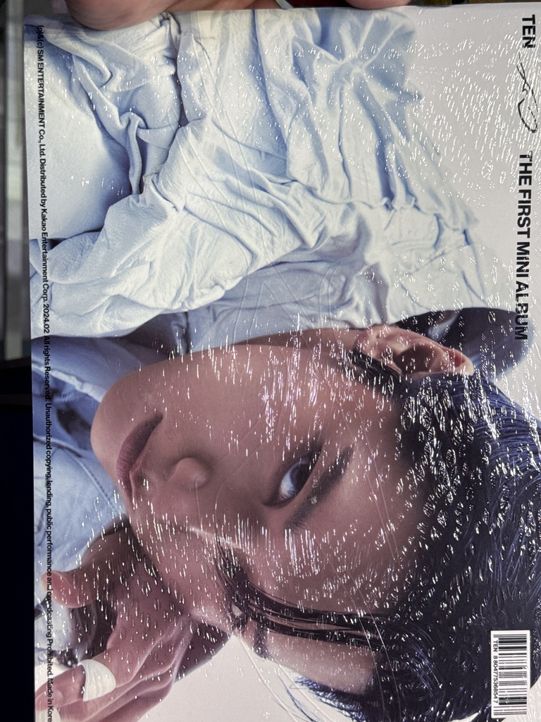 Ten 1 Mini Album VERSIÓN TEN Light On