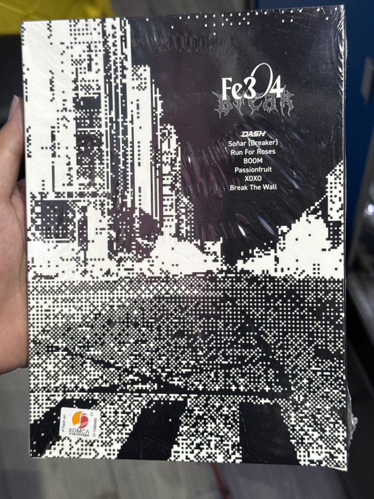 NMIXX FE304 BREAK VERSIÓN POSTER