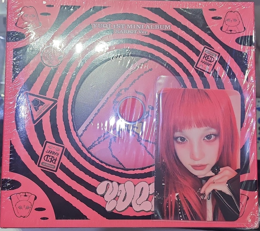 My music taste YUQI 1st Mini Album