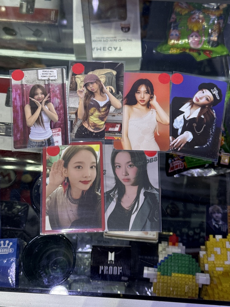 Photocard Twice Punto Rojo