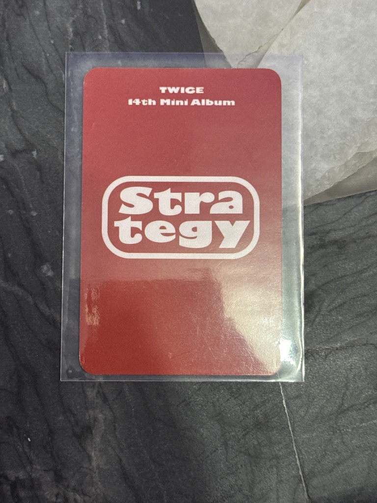 Photocard Twice oficial STRATEGY (POB withmuu, Apple Music, Music Korea)