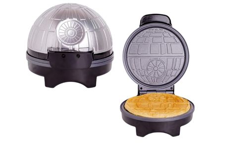 Uncanny Brands Star Wars Halo Death Star Waflera DWM-SRW-DST