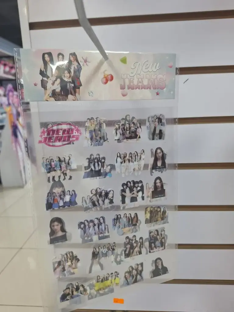 KPOP Planilla Stickers New Jeans Transparente