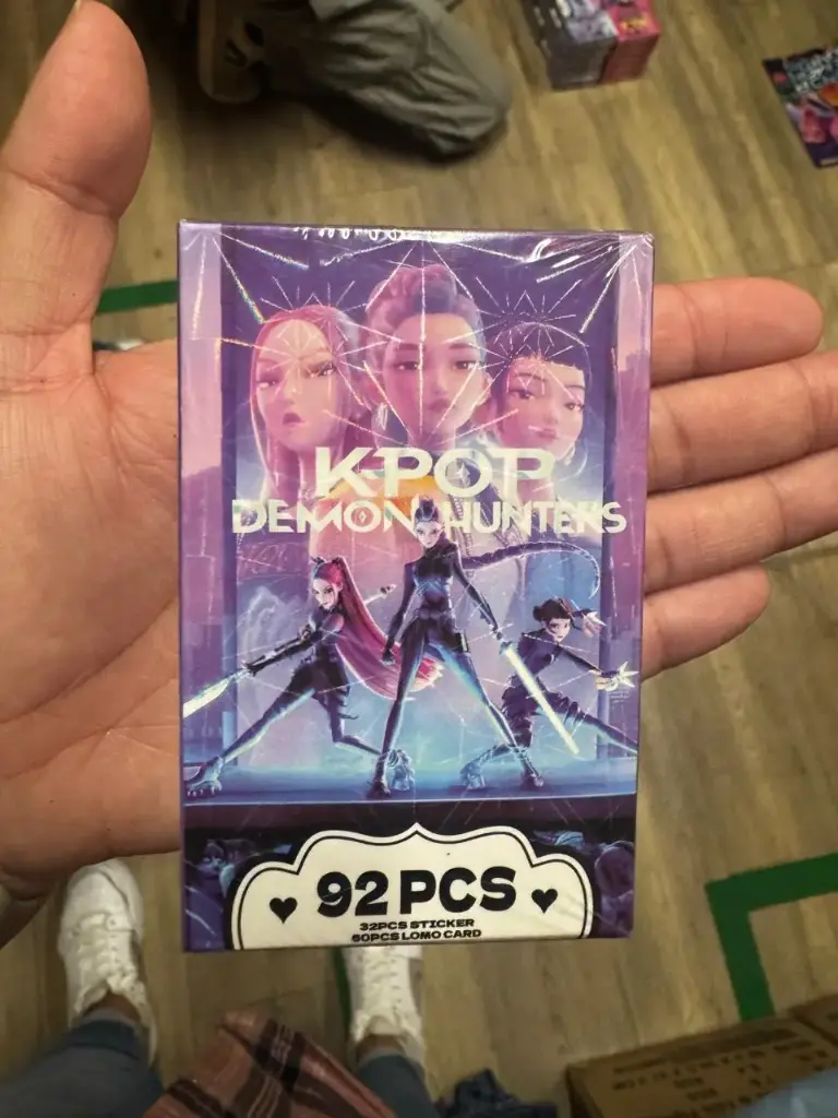 Demon Hunters Lomo Cards Laminada 92 pzas.