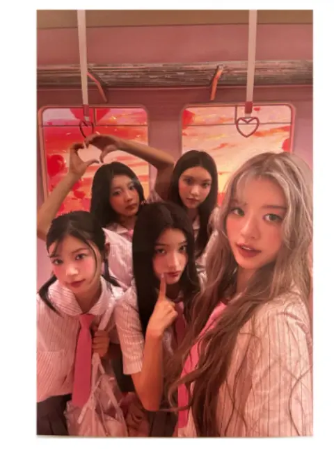 Postcard illit i'll like you Weverse