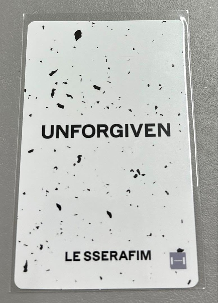 (Photocard) Le Sserafim Lucky Unforgiven (atras blanco con puntitos)