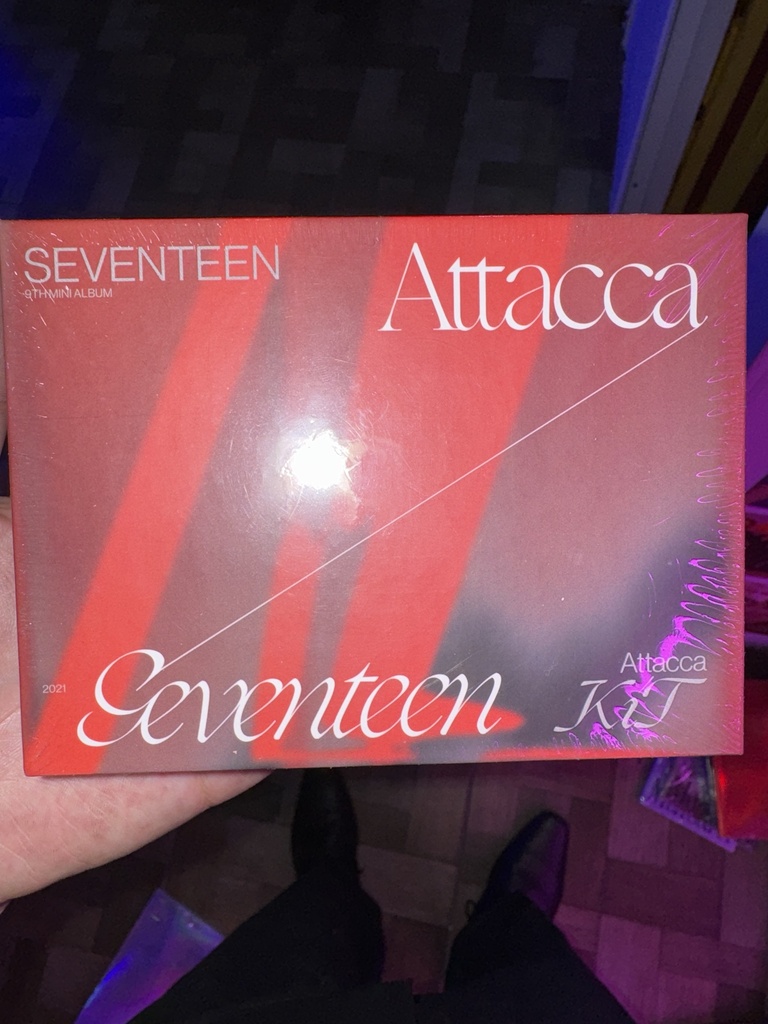 Seventeen Attacca Air KiT