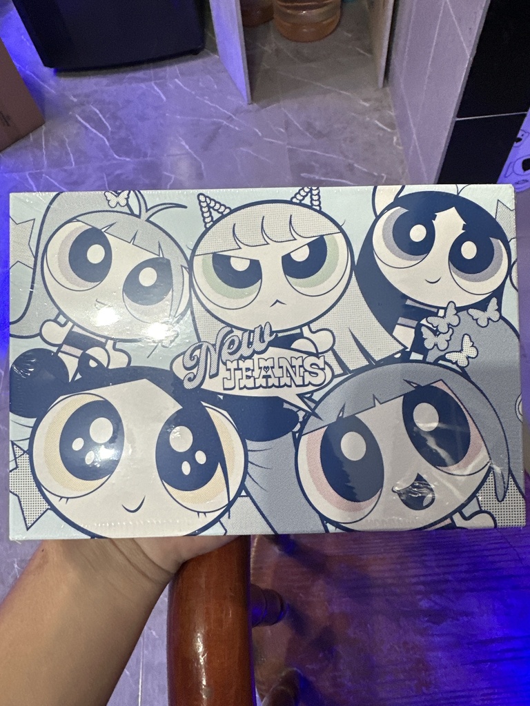 New Jeans - Get Up Normal