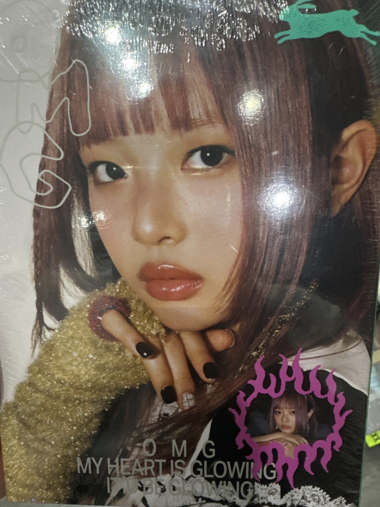 New Jeans OMG Message Card