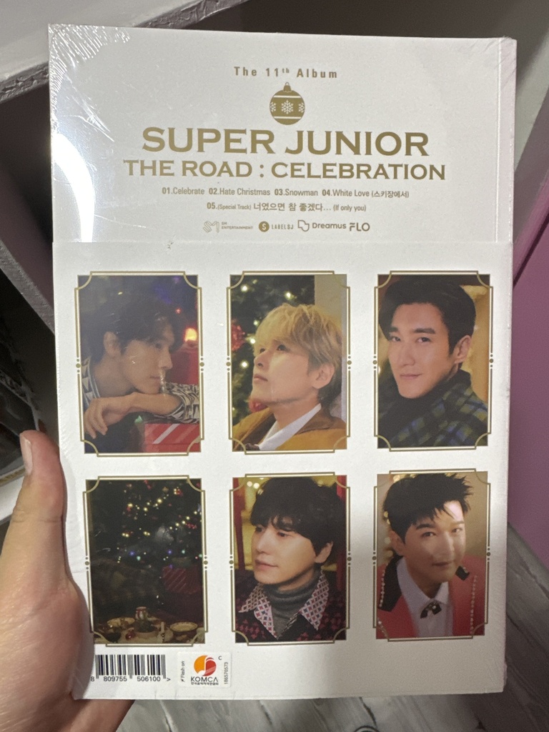 Super Junior Celebration Blanco