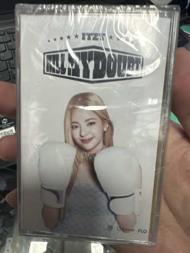 Itzy Kill My Doubt Cassette