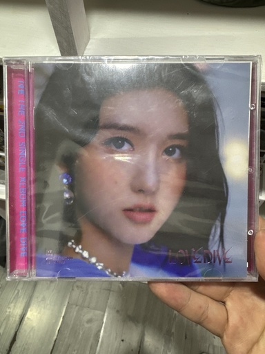 Ive Love Dive Jewel case