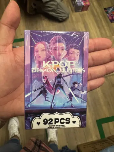 Demon Hunters Lomo Cards Laminada 92 pzas.