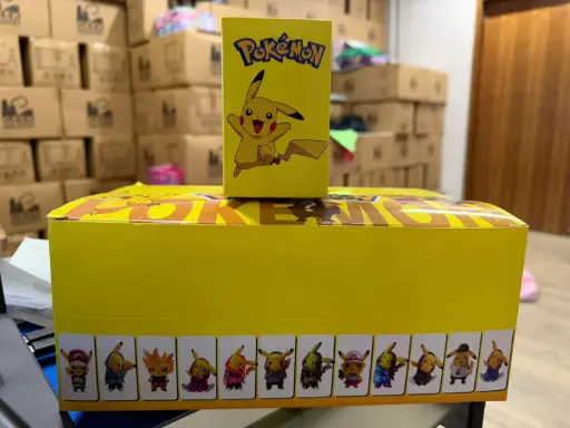 Pokémon Caja Sorpresa Figura