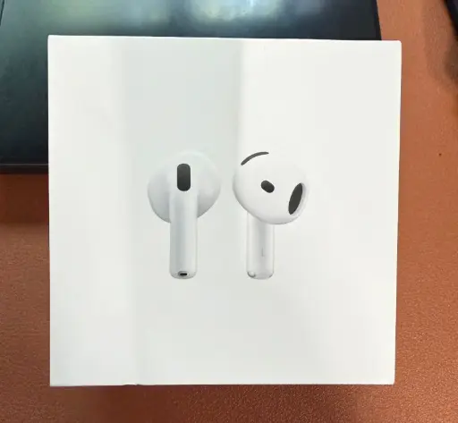 Apple AirPods 4