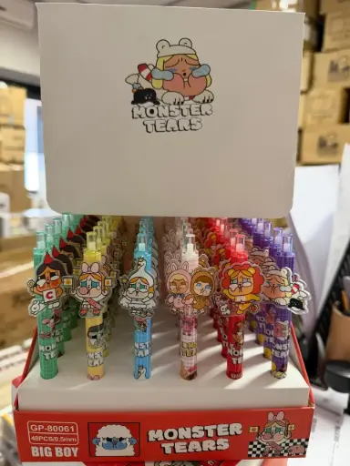 Monster Tears Plumas