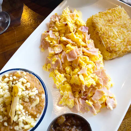 ML Huevos al Gusto incluye Té o Café