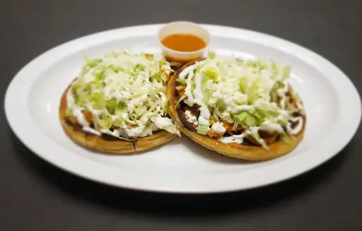 ML Sope (2 piezas) incluye té o café